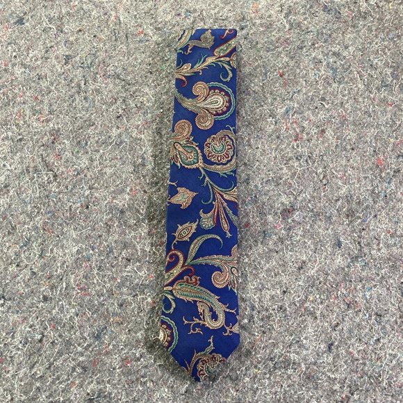 Brooks Brothers Other - Brooks Brothers Makers Mens All Silk Paisley Blue Green Dress Tie 59"x3.5"